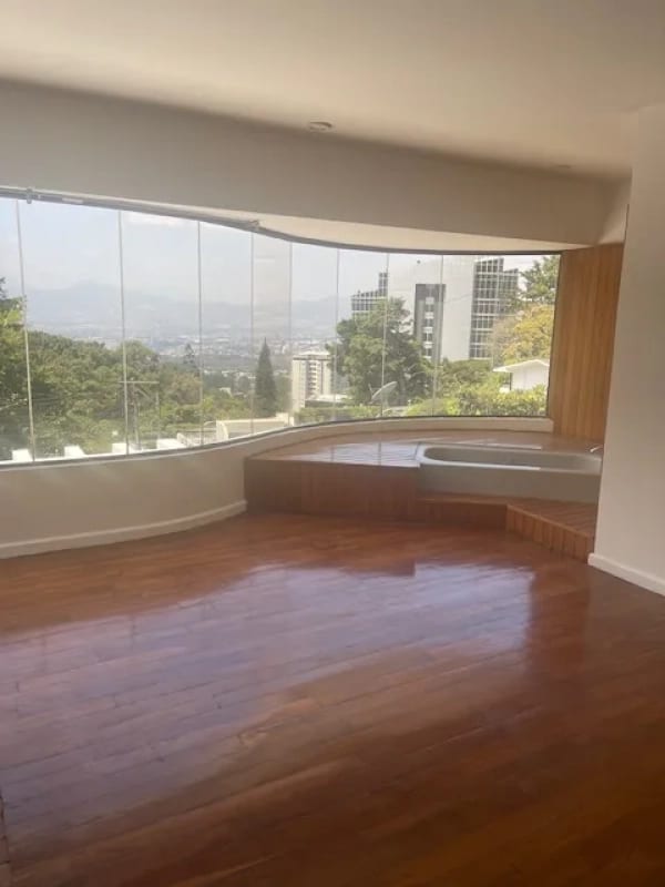 Casa en VENTA o RENTA en Montebello I, CAES — Casa en Venta en Monte bello, Carretera a El Salvador, Guatemala, Ciudad — foto 9 de 17