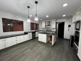Casa Venta Condominio Exclusivo la Joya Zona 10, 4 Dormitorios, 440 Mts2 , 3.5 BAÑOS~4 Parqueos $1,000,000 Dolares — Casa en Venta en Zona 10, Guatemala, Ciudad — miniatura 11 de 11