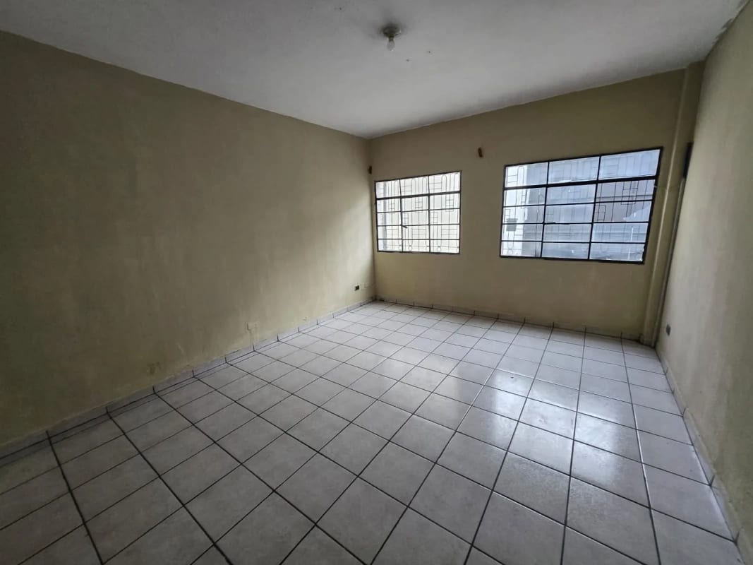 Casa para uso comercial en renta!! Excelente ubicación en zona 9 — Casa en Alquiler en Zona 9, Guatemala, Ciudad — foto 10 de 12