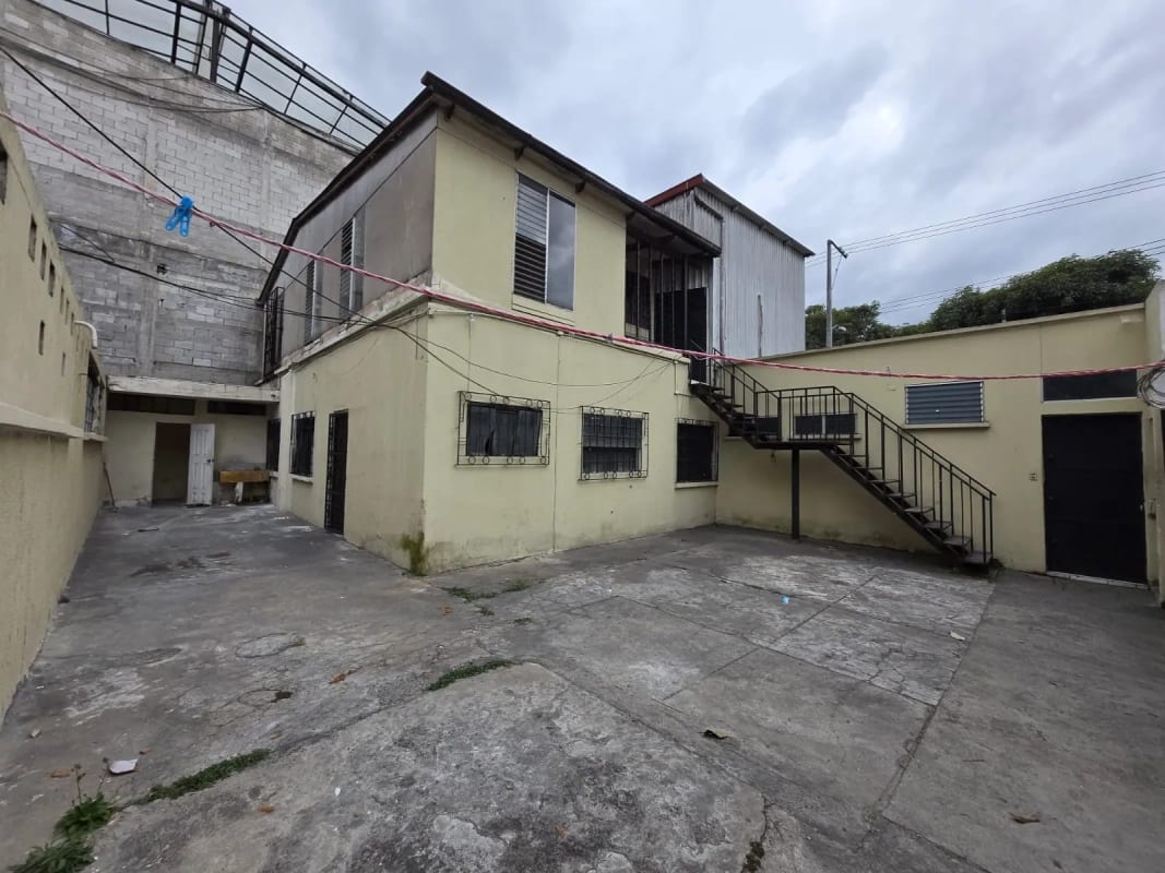 Casa para uso comercial en renta!! Excelente ubicación en zona 9 — Casa en Alquiler en Zona 9, Guatemala, Ciudad — foto 2 de 12