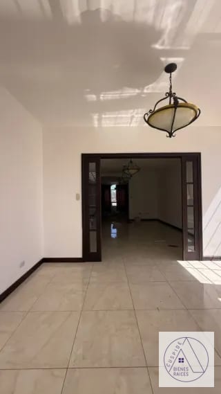 Carretera a El Salvdor Casa en venta Colinas de Andalucía km 16.5 entrada a Olmeca — Casa en Venta en Colinas De Andalucia, Carretera a El Salvador, Guatemala, Ciudad — miniatura 9 de 9