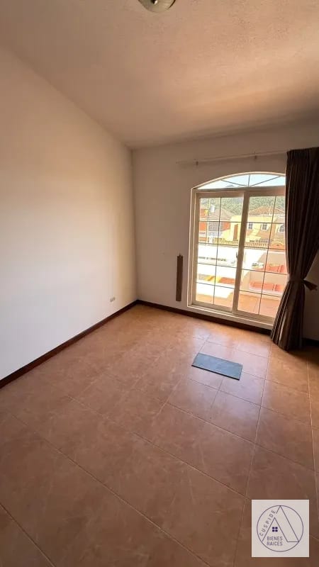 Carretera a El Salvdor Casa en venta Colinas de Andalucía km 16.5 entrada a Olmeca — Casa en Venta en Colinas De Andalucia, Carretera a El Salvador, Guatemala, Ciudad — foto 5 de 9