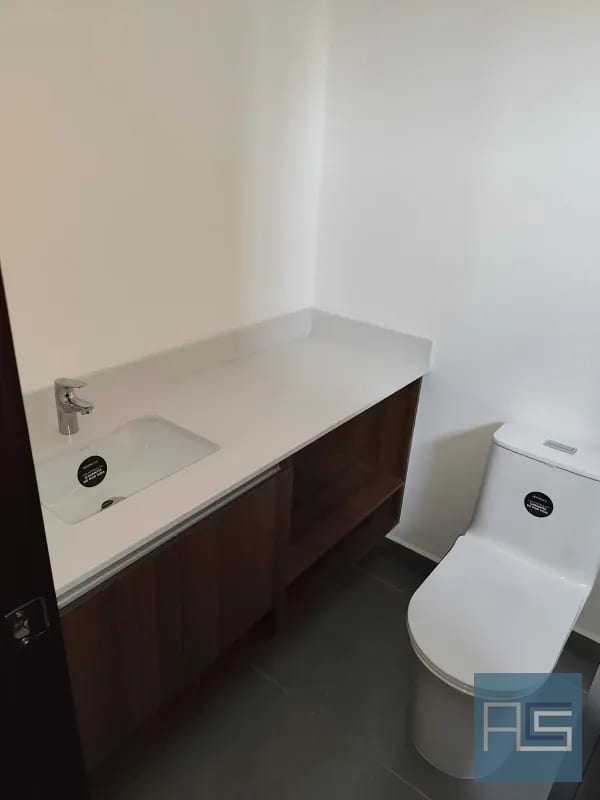 *Moderno Apto para estrenar de 3 habitaciones con jardín y dorm de servicio en Vista Hermosa II, zona 15* — Apartamento en Venta en Arles, Zona 15, Guatemala, Ciudad — foto 10 de 17