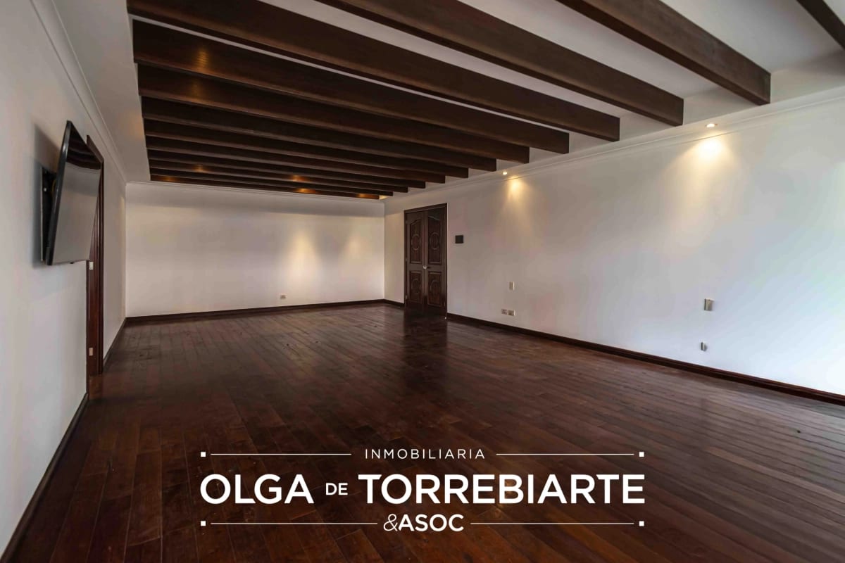 Apartamento en nivel completo Casa Rialto, zona 14 — Apartamento en Venta en Casa Rialto, Zona 14, Guatemala, Ciudad — foto 2 de 16