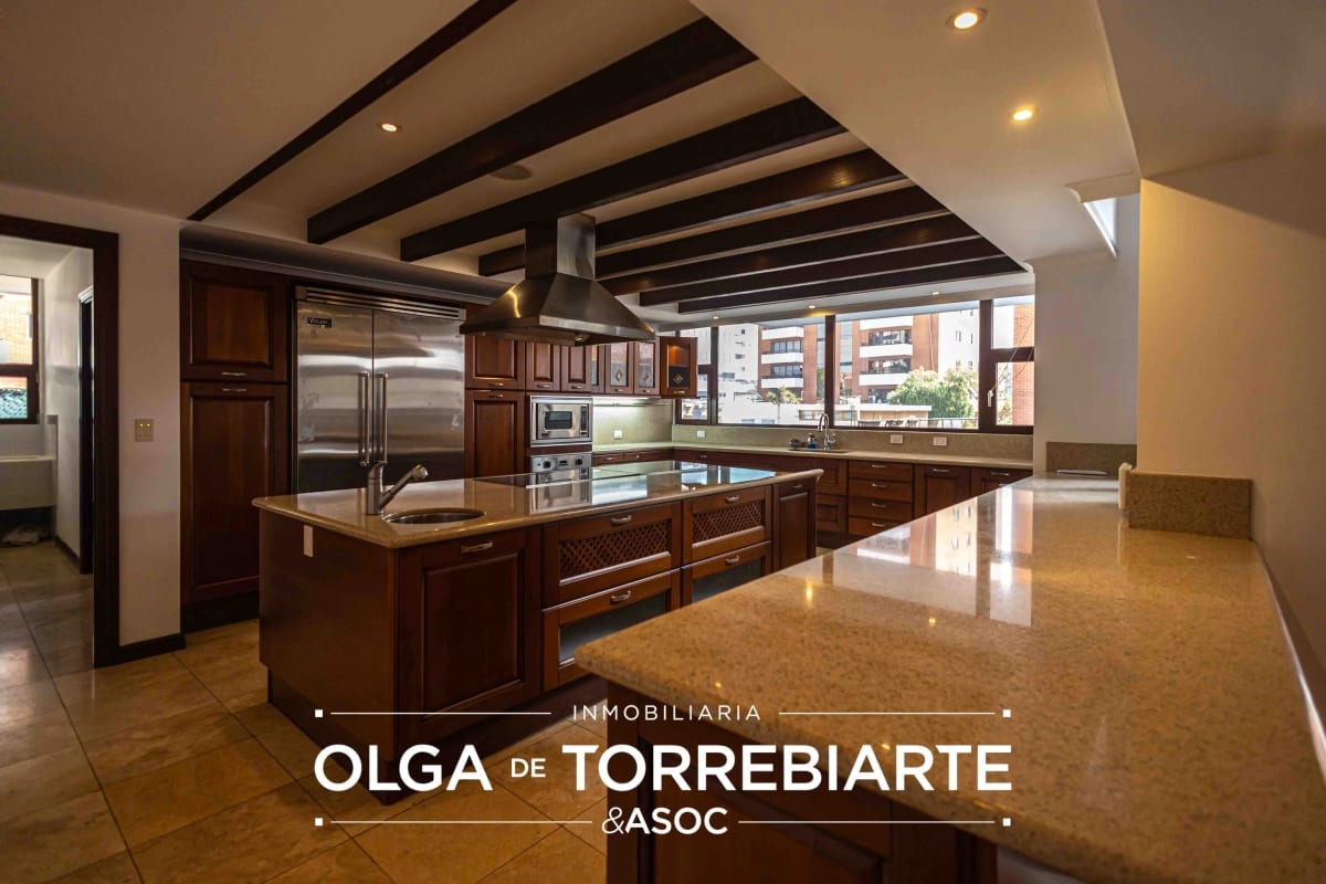 Apartamento en nivel completo Casa Rialto, zona 14 — Apartamento en Venta en Casa Rialto, Zona 14, Guatemala, Ciudad — foto 11 de 16