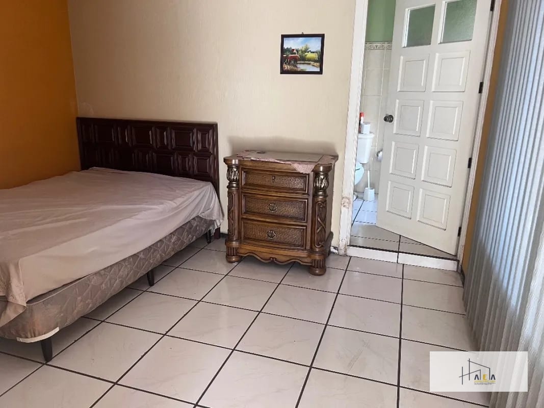 Casa con locales Comerciales — Casa en Venta en Zacualpa, Quiché — foto 2 de 16