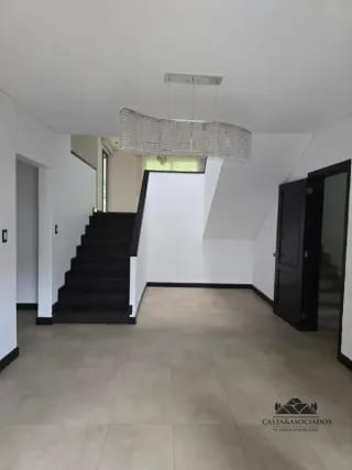 Casa en Venta Muxbal — Casa en Venta en Muxbal, Guatemala, Ciudad — miniatura 3 de 11