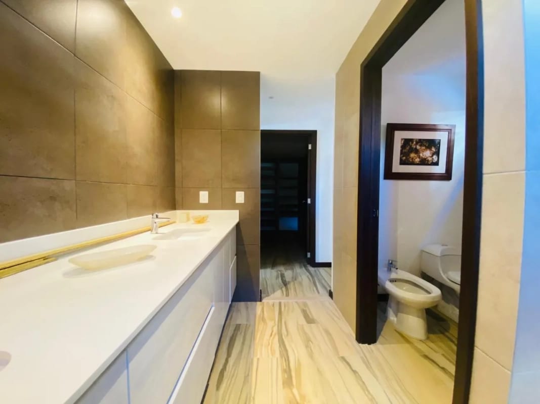Vendo Exclusivo apartamento en Zona 14 — Apartamento en Venta en Barletta, Zona 14, Guatemala, Ciudad — foto 7 de 8