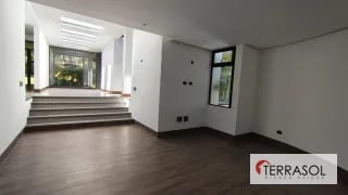 Casa Moderna de Lujo en Venta – Hacienda Nueva Golf Club — Casa en Venta en Hacienda Nueva, San José Pinula, Guatemala, Ciudad — miniatura 13 de 16