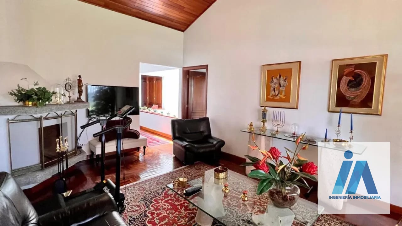 CASA EN VENTAđĂrea residencial, Zona 15 por San LĂĄzaro | Fuera de garita â Casa en Venta en Zona 15, Guatemala, Ciudad â foto 4 de 14