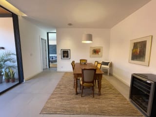 Apartamento Venta Zona 10,EDIFICIO Exclusivo Maranta Oakland , 2 Dormitorios, Sala Familiar, 2 Parqueos , Bodega + Dormitorio de Servicio $550,000 + Impuestos — Apartamento en Venta en Zona 10, Guatemala, Ciudad — miniatura 3 de 17