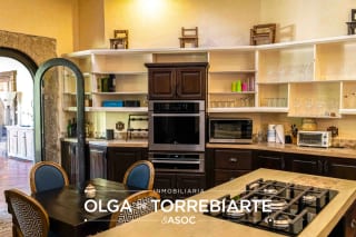 Casa amueblada en Condominio Jacarandas y Gravileas, Antigua Guatemala — Casa en Venta en Antigua, Sacatepéquez — miniatura 10 de 17