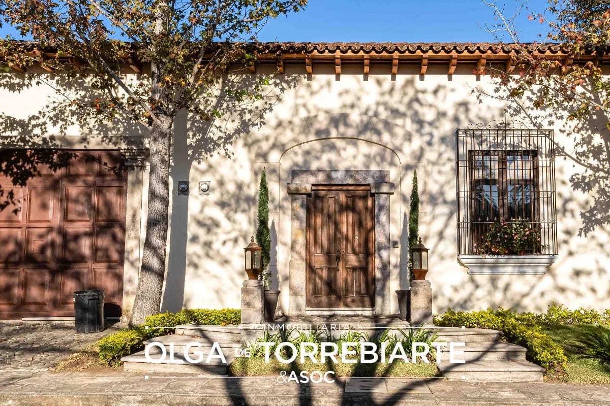 Casa amueblada en Condominio Jacarandas y Gravileas, Antigua Guatemala — Casa en Venta en Antigua, Sacatepéquez — foto 14 de 17