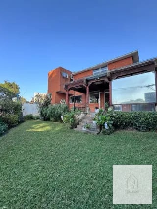 Casa en venta dentro de Muxbal — Casa en Venta en Muxbal, Guatemala, Ciudad — miniatura 1 de 12