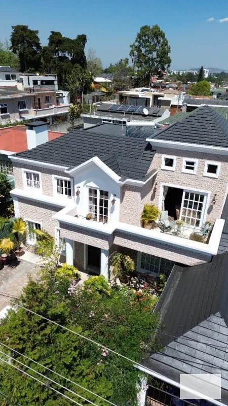 Casa en venta en residencial Jardines de San Isidro zona 16 — Casa en Venta en Jardines de San Isidro, Zona 16, Guatemala, Ciudad — foto 1 de 12