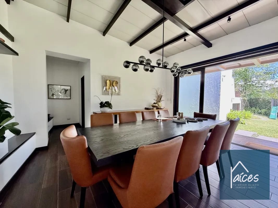 Casa en venta Km 13 LA ENCANTADA (D) — Casa en Venta en La Encantada, Carretera a El Salvador, Guatemala, Ciudad — foto 2 de 17