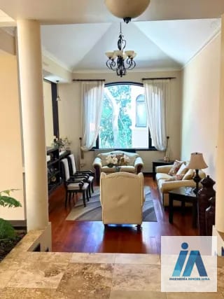 CASA EN VENTA📍Condominio El Encinal, Mixco Destaca por sus finos acabados — Casa en Venta en Zona 6 Mixco, Guatemala, Ciudad — miniatura 16 de 17