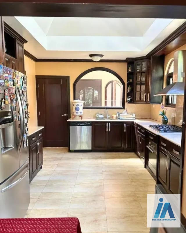 CASA EN VENTA📍Condominio El Encinal, Mixco Destaca por sus finos acabados — Casa en Venta en Zona 6 Mixco, Guatemala, Ciudad — foto 14 de 17