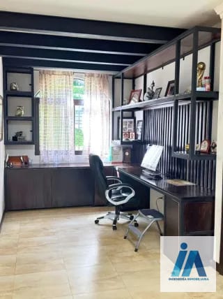 CASA EN VENTA📍Condominio El Encinal, Mixco Destaca por sus finos acabados — Casa en Venta en Zona 6 Mixco, Guatemala, Ciudad — miniatura 13 de 17