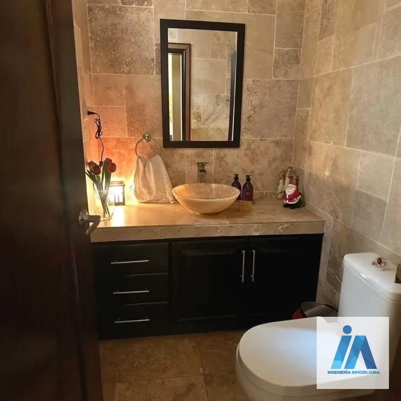 CASA EN VENTA📍Condominio El Encinal, Mixco Destaca por sus finos acabados — Casa en Venta en Zona 6 Mixco, Guatemala, Ciudad — foto 6 de 17