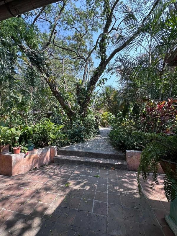 Panajachel propriedad Unica en el centro de Jucanya — Casa en Venta en Panajachel, Sololá — foto 1 de 14