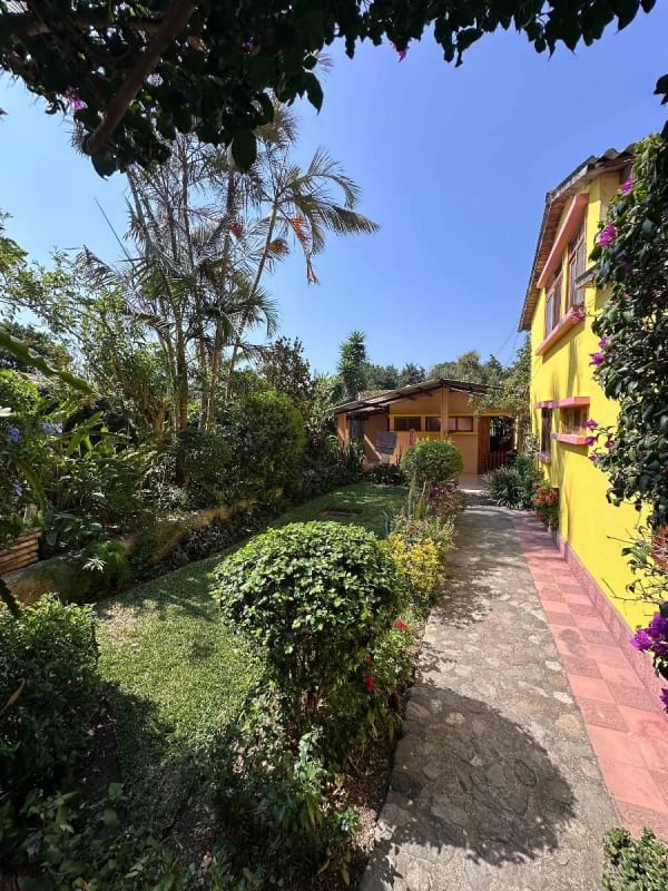 Panajachel propriedad Unica en el centro de Jucanya — Casa en Venta en Panajachel, Sololá — foto 10 de 14