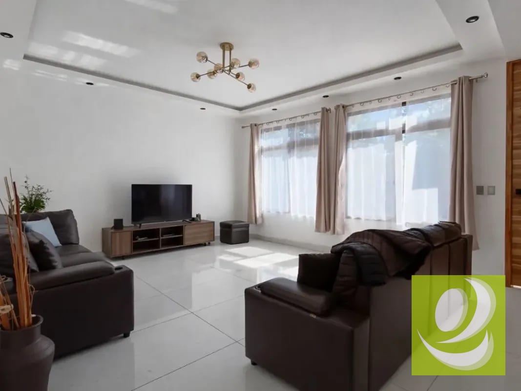 Casa en Venta en Hacienda Nueva Country Club San José Pinula — Casa en Venta en Hacienda Nueva, San José Pinula, Guatemala, Ciudad — foto 10 de 11