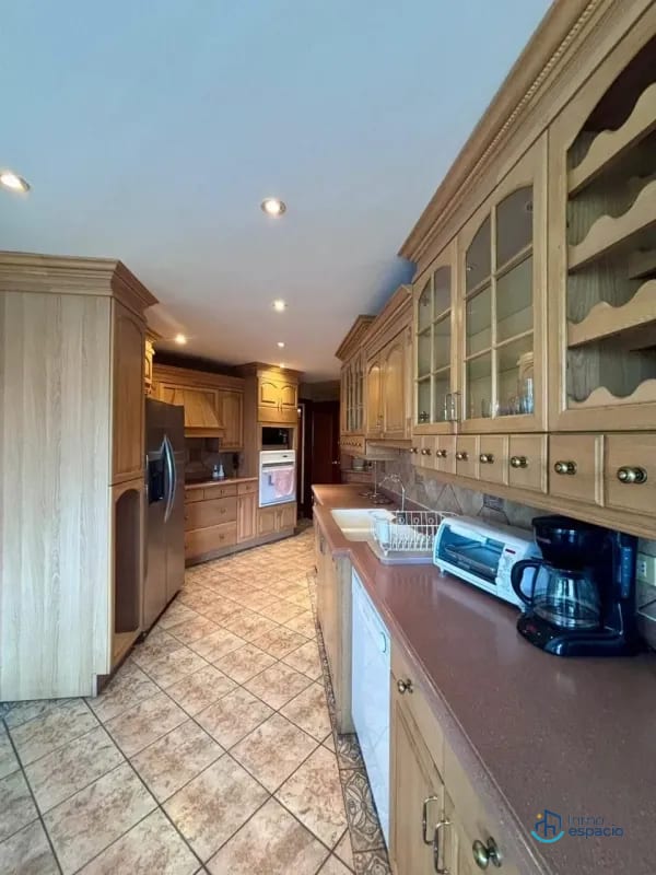 Apartamento en Alquiler o Venta en Zona 14 — Apartamento en Venta en L'Excellence, Zona 14, Guatemala, Ciudad — foto 12 de 17