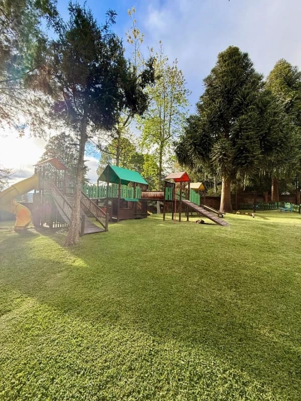 Casa en venta | 3 hab | Jardín con pérgola | Km 16.5 CAES — Casa en Venta en Santa Catarina Pinula, Guatemala, Ciudad — foto 3 de 15