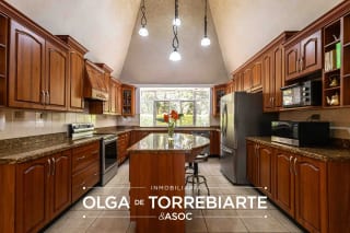 Casa amueblada en Casa y Campo — Casa en Venta en Fraijanes, Carretera a El Salvador, Guatemala, Ciudad — miniatura 9 de 16