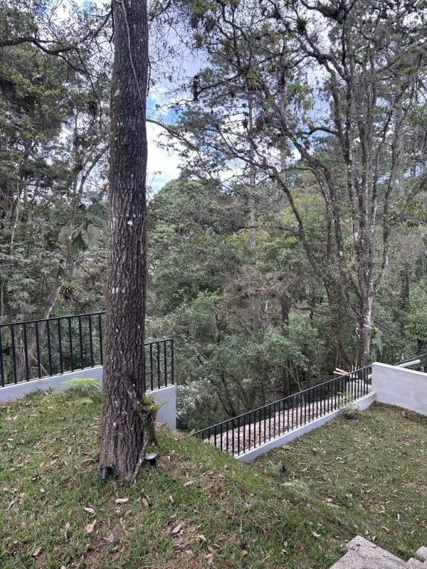 Casa nueva en venta en zona 16, con salida por santa Rosalía — Casa en Venta en Legado del Bosque, Carretera a El Salvador, Guatemala, Ciudad — foto 1 de 3