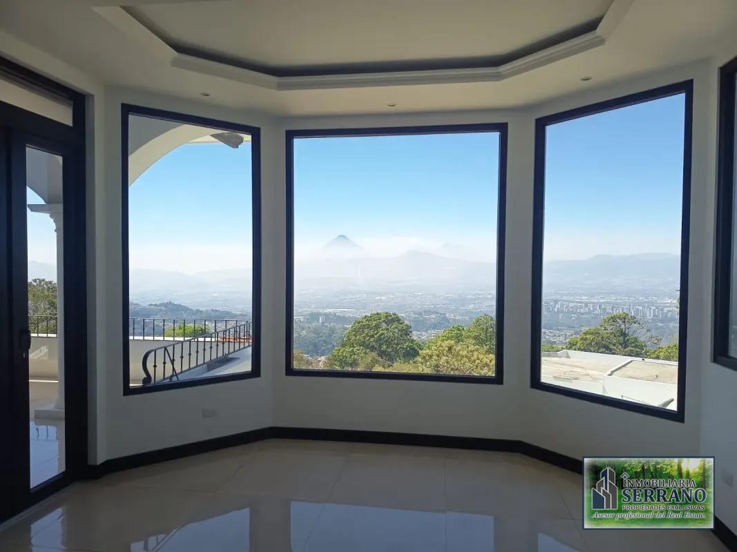 Vendo Espectacular Mansión de Lujo en Altos de Montebello. CAES. — Casa en Venta en Santa Catarina Pinula, Carretera a El Salvador, Guatemala, Ciudad — foto 8 de 17