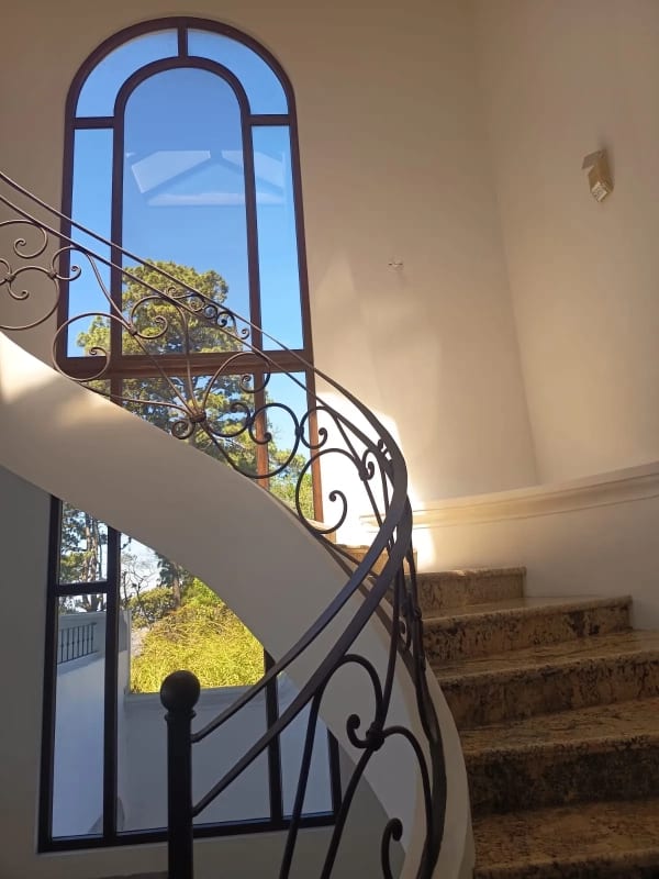 Vendo Espectacular Mansión de Lujo en Altos de Montebello. CAES. — Casa en Venta en Santa Catarina Pinula, Carretera a El Salvador, Guatemala, Ciudad — foto 6 de 17