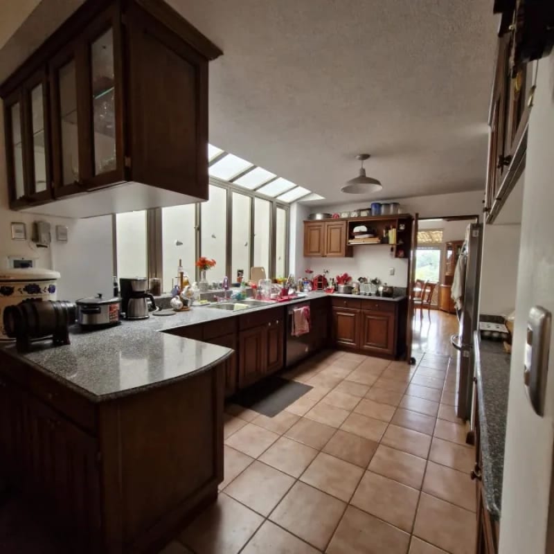 Vendo casa exclusiva En Monte Bello km. 9.5 Carretera al Salvador. — Casa en Venta en Santa Catarina Pinula, Carretera a El Salvador, Guatemala, Ciudad — foto 3 de 17