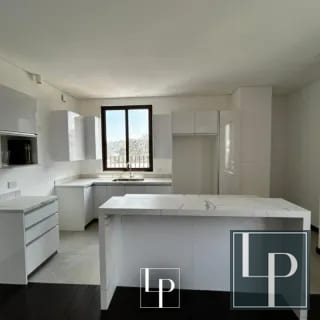 Amplio Apartamento en Venta en Nogales de Cayalá — Apartamento en Venta en Ciudad Cayalá, Zona 16, Guatemala, Ciudad — miniatura 1 de 9