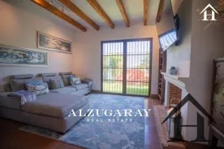 casa de 1 nivel con piscina / amueblada / condominio Antigua — Casa en Venta en Antigua, Sacatepéquez — miniatura 5 de 11