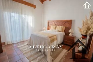 casa de 1 nivel con piscina / amueblada / condominio Antigua — Casa en Venta en Antigua, Sacatepéquez — miniatura 2 de 11