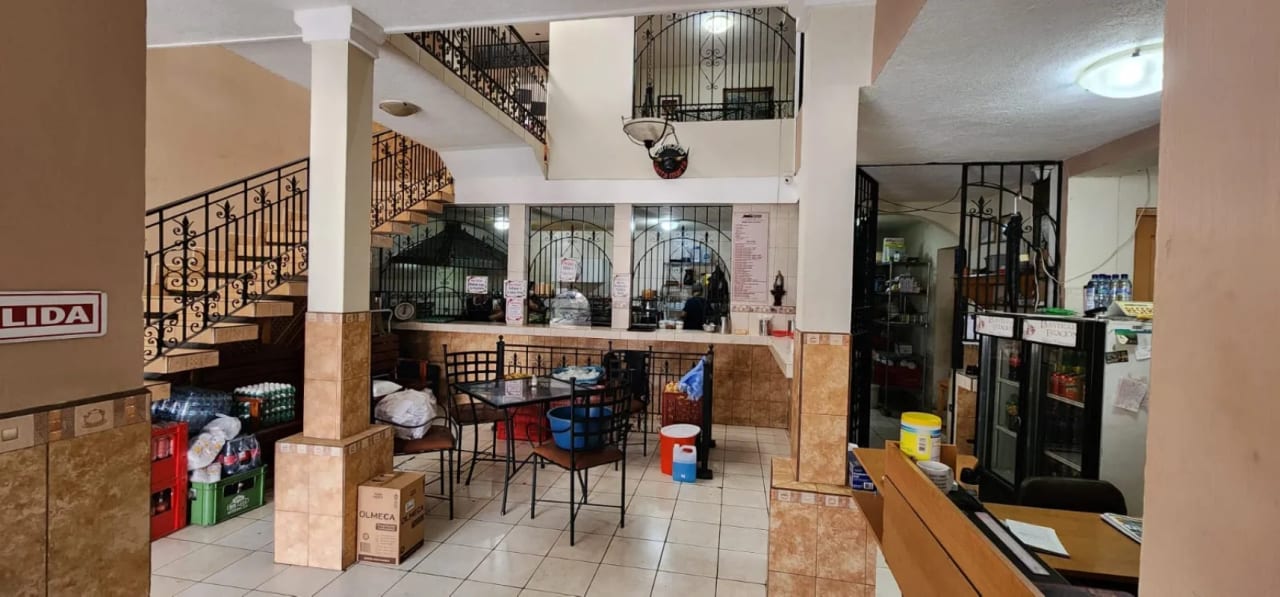 Venta de Casa para uso de Restaurante u Oficinas, Zona 1. — Casa en Venta en Zona 1, Guatemala, Ciudad — foto 6 de 16