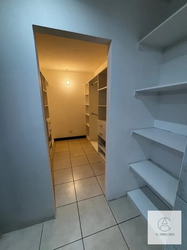 Casa en venta en Campos de San Isidro — Casa en Venta en Campos de San Isidro II, Zona 16, Guatemala, Ciudad — foto 8 de 16