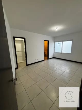 Casa en venta en Campos de San Isidro — Casa en Venta en Campos de San Isidro II, Zona 16, Guatemala, Ciudad — miniatura 4 de 16