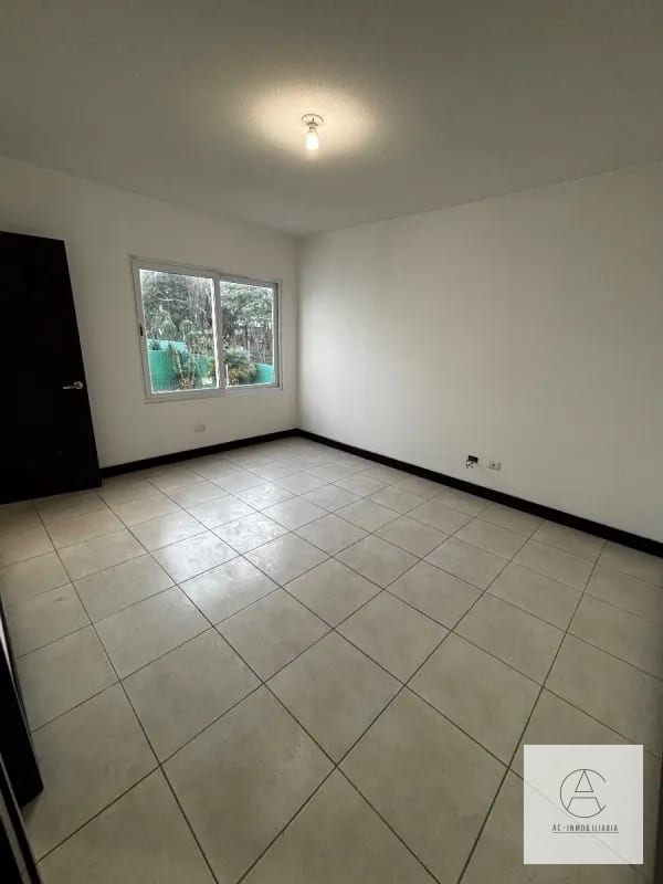 Casa en venta en Campos de San Isidro — Casa en Venta en Campos de San Isidro II, Zona 16, Guatemala, Ciudad — foto 2 de 16