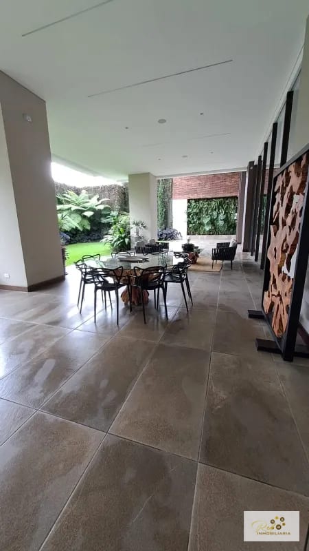 APARTAMENTO DE LUJO EN VENTA 📍 Edificio Echo – Zona 14 — Apartamento en Venta en Echo, Zona 14, Guatemala, Ciudad — foto 14 de 15