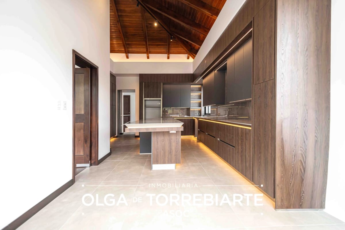 Casa en venta Oakland, zona 10 — Casa en Venta en Zona 10, Guatemala, Ciudad — foto 4 de 13