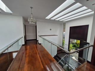 Amplia casa en Las Cumbres zona 16 — Casa en Venta en Las Cumbres, Zona 16, Guatemala, Ciudad — miniatura 6 de 17