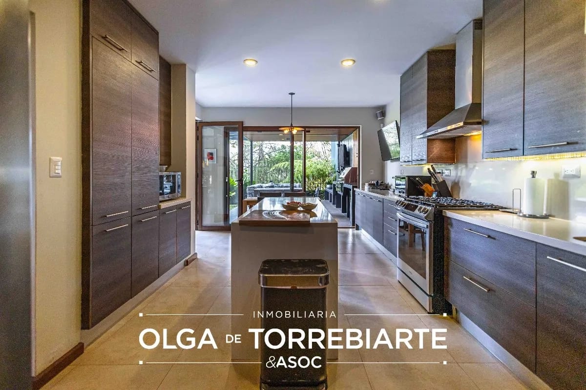 Casa en El Encanto de San Isidro, Zona 16 — Casa en Venta en Zona 16, Guatemala, Ciudad — foto 4 de 16
