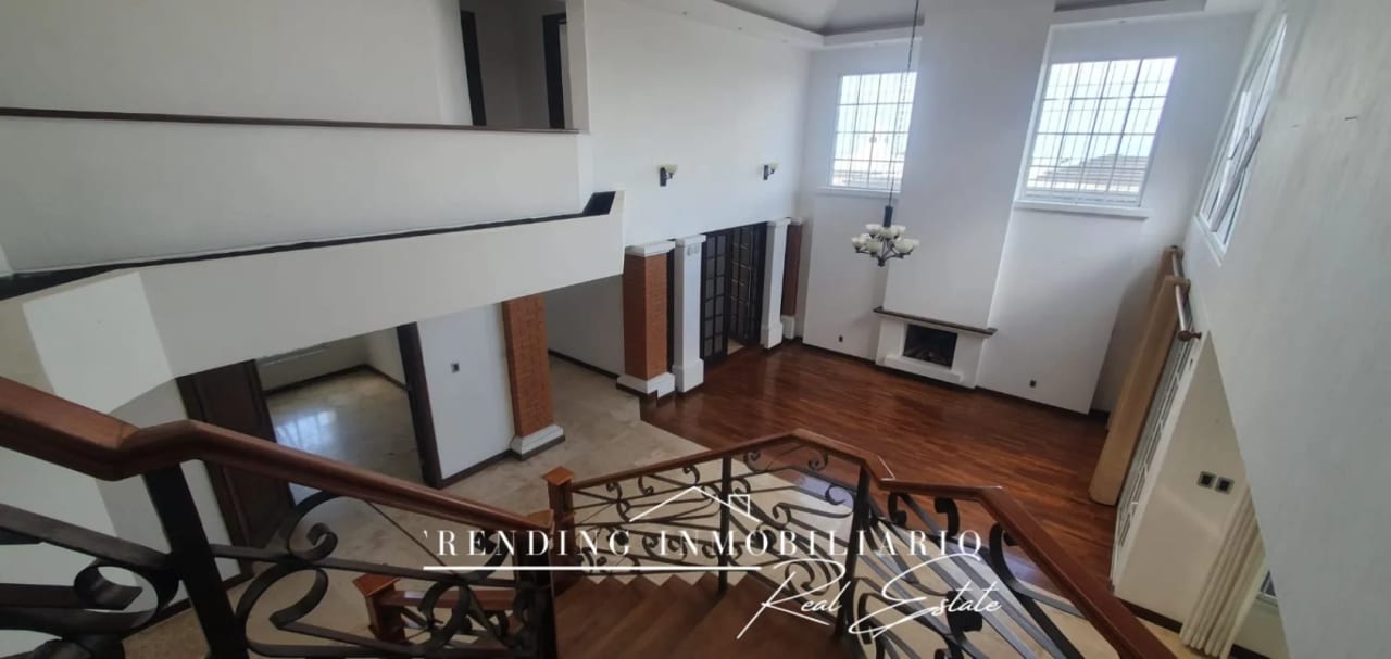 Casa en renta zona 16 La Montaña de 5 habitaciones + 6 parqueos — Casa en Alquiler en La Montaña, Zona 16, Guatemala, Ciudad — foto 11 de 17