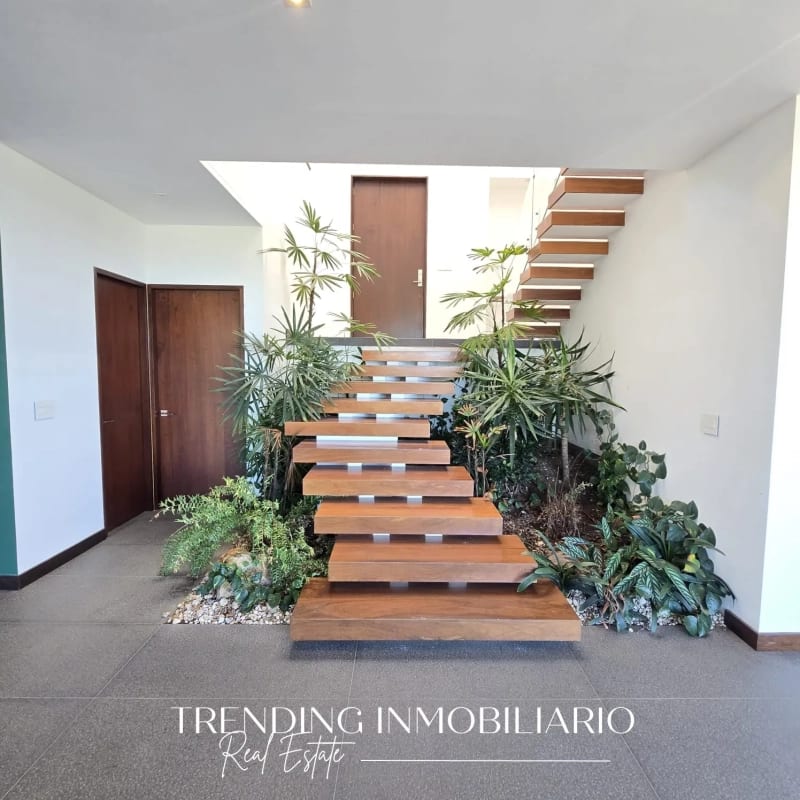 Casa en venta zona 16 Pulte Golf de 5 habitaciones + 4 parqueos — Casa en Venta en El Pulté, Zona 16, Guatemala, Ciudad — foto 14 de 17
