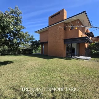Casa en venta zona 16 Pulte Golf de 5 habitaciones + 4 parqueos — Casa en Venta en El Pulté, Zona 16, Guatemala, Ciudad — miniatura 8 de 17