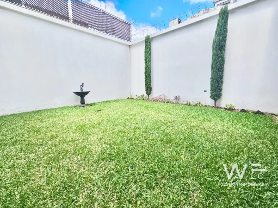 Vendo Propiedad Zona 1 — Casa en Venta en Zona 1, Guatemala, Ciudad — foto 3 de 14