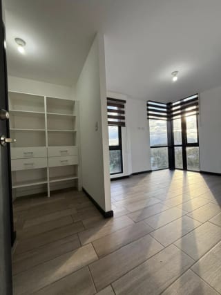 Apartamento en Alquiler / Venta | Viró Apartamentos | Zona 11 Mariscal | 3 habitaciones · Vista a volcanes — Apartamento en Alquiler en Viró, Zona 11, Guatemala, Ciudad — miniatura 6 de 17